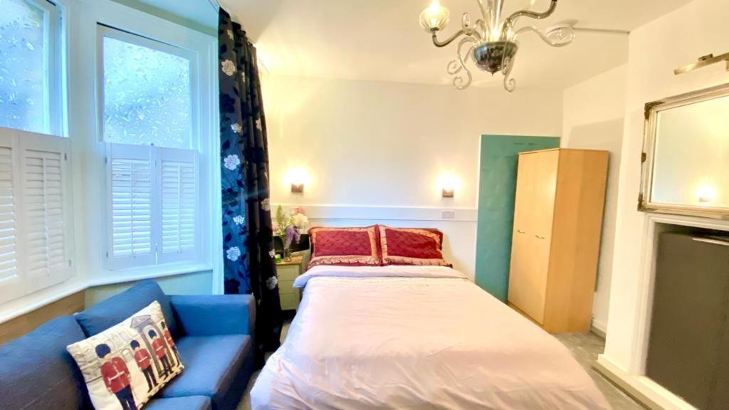 Modern And Cosy Studio Flat London Ngoại thất bức ảnh